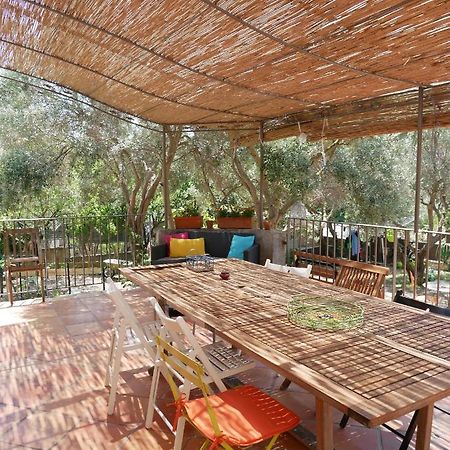 Nature Hostel La Ciotat Eksteriør billede