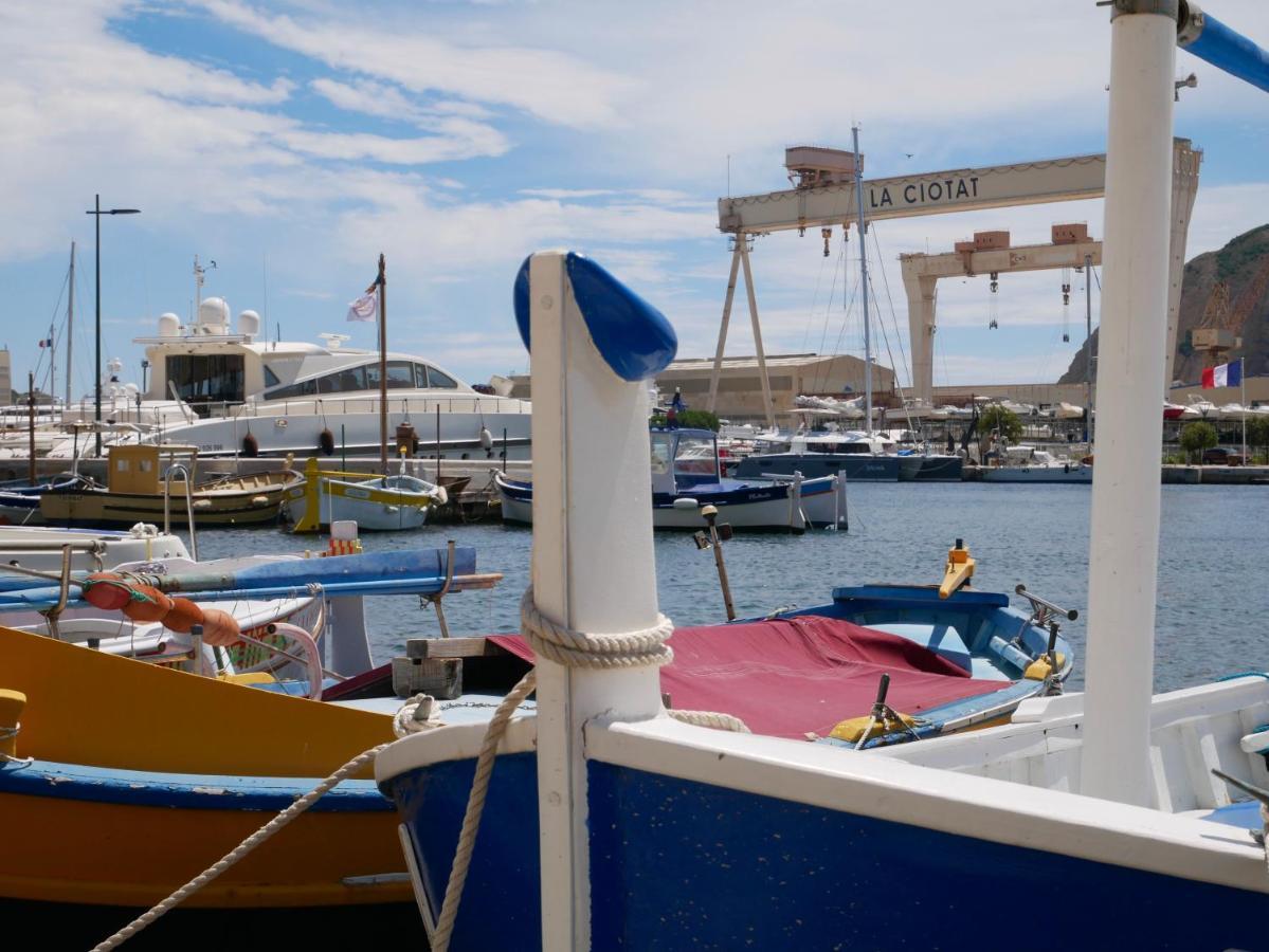 Nature Hostel La Ciotat Eksteriør billede